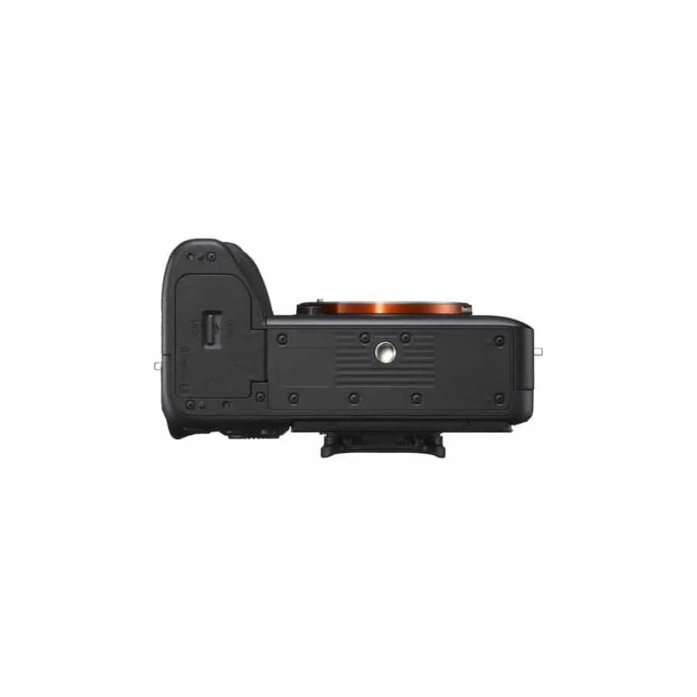 Sony Alpha a7R IV Mirrorless Digital Camera - Image 4