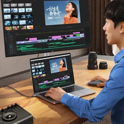 Alternative view of UGREEN USB-C to 8K HDMI 2.1 Cable