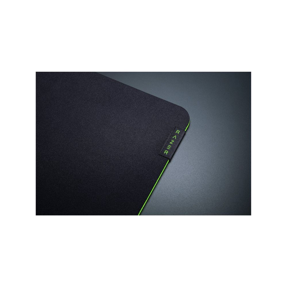 Razer Gigantus V2 Medium Gaming Mouse Mat - Image 3