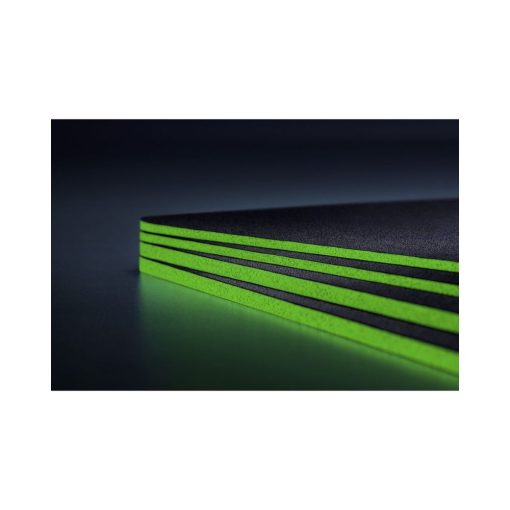Razer Gigantus V2 Medium Gaming Mouse Mat - Image 4