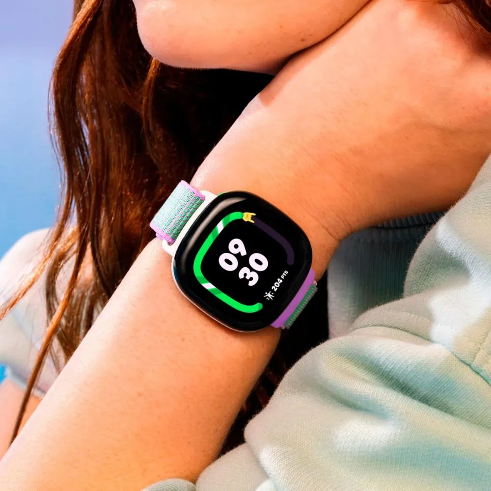 Fitbit Google Ace LTE - Image 14