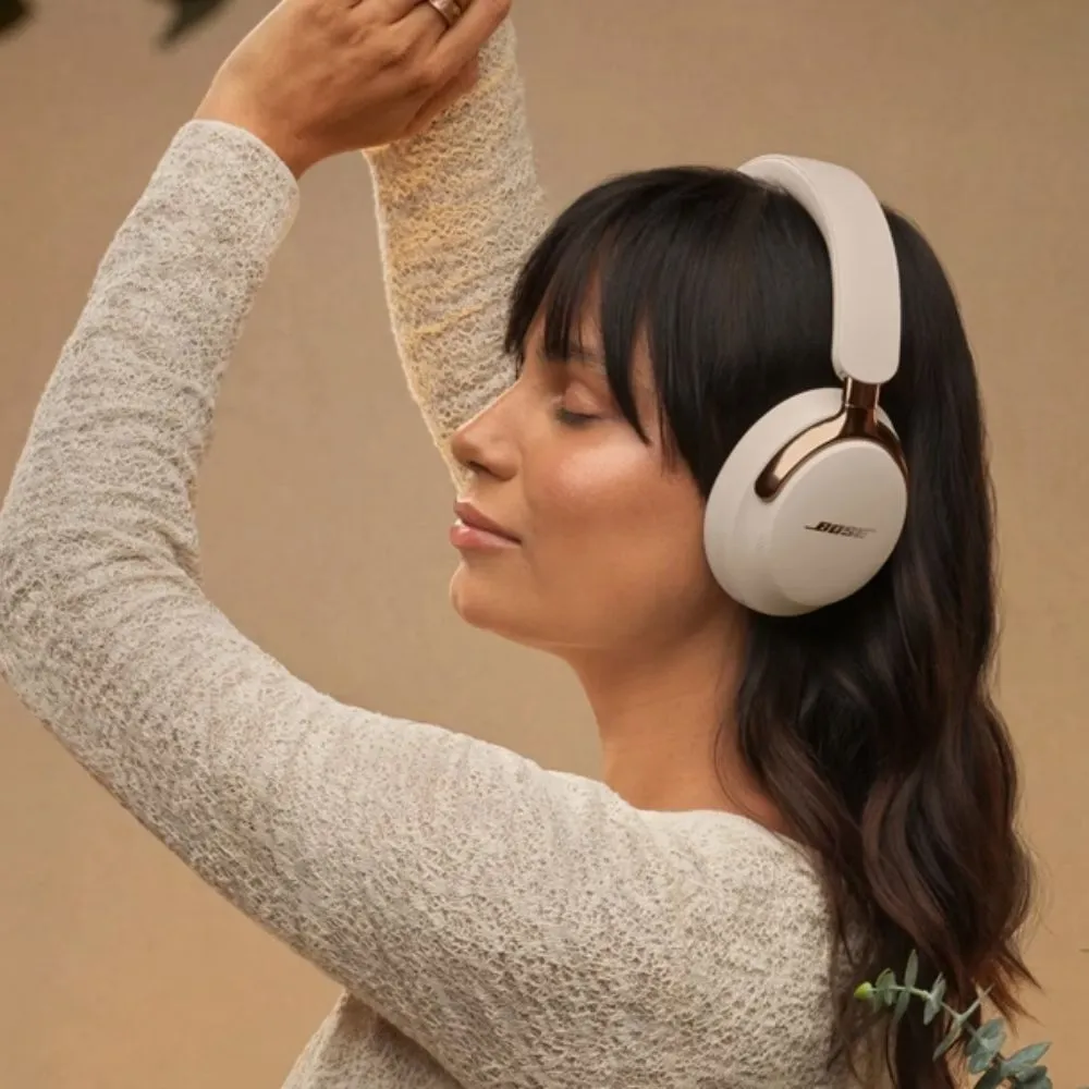 bose quietcomfort ultra headphones (2nd gen) driftwood sand