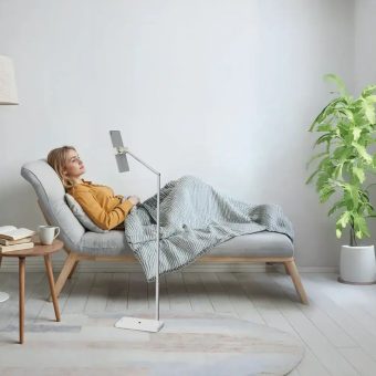 porodo 360° multifunctional phone & tablet holder with extebdable pole white