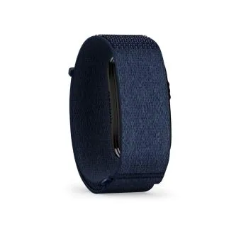 garmin cirqa smart band | screenless health & fitness tracker with 10 day battery (subscription free)