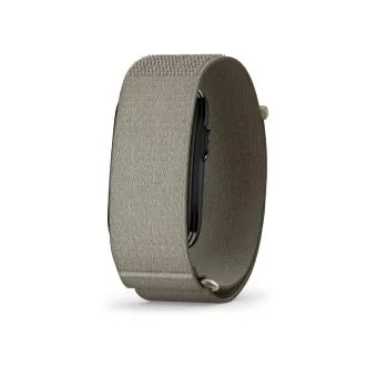 garmin cirqa smart band | screenless health & fitness tracker with 10 day battery (subscription free)