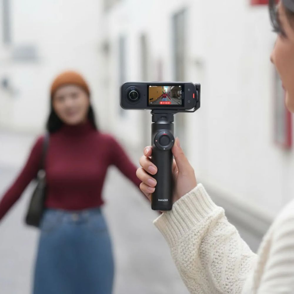insta360 free framing selfie stick for x5